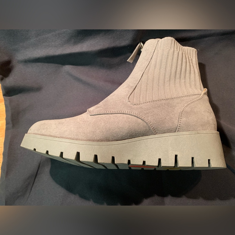 Anne Klein Gray Ankle Boots with Rugged Sole - Picture 7 of 10